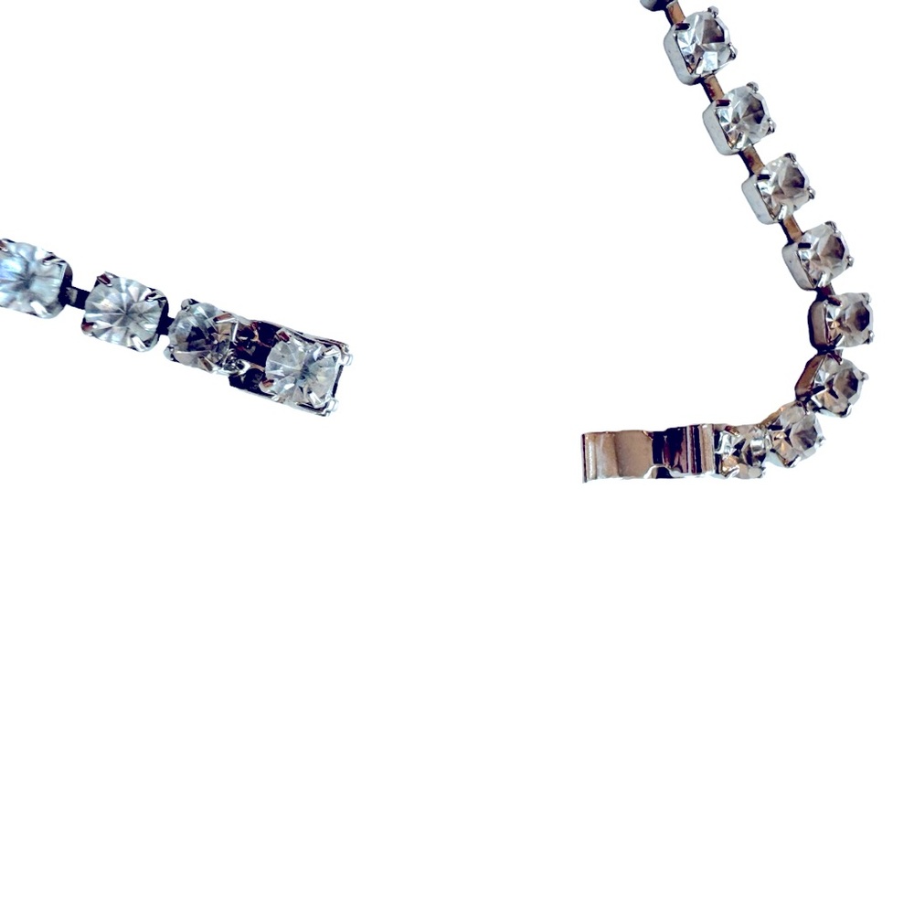 Brilliant Vintage Monet Lariat Rhinestone Necklace. 20 inches. EUC. - Picture 5 of 5